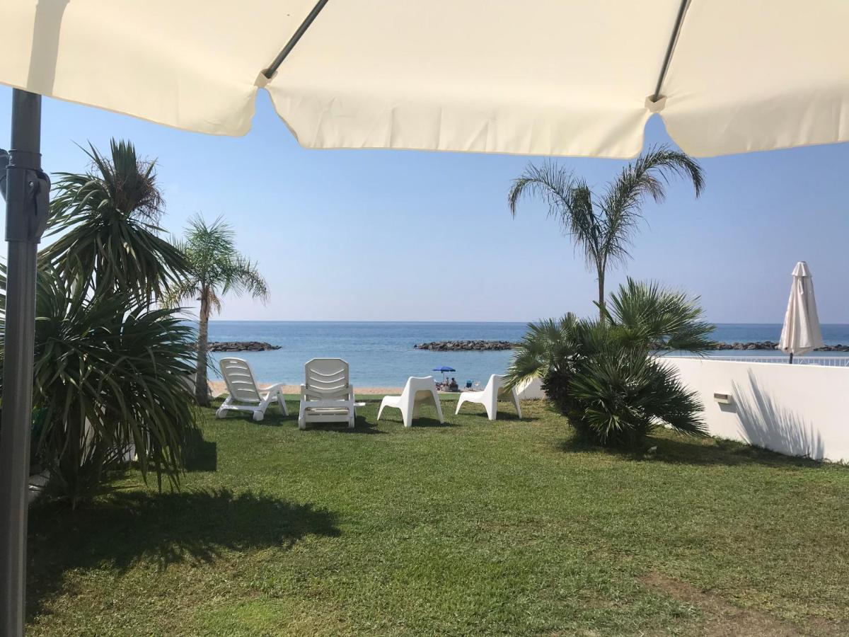 Villa A Diamante Sulla Spiaggia Belvedere Marittimo Εξωτερικό φωτογραφία